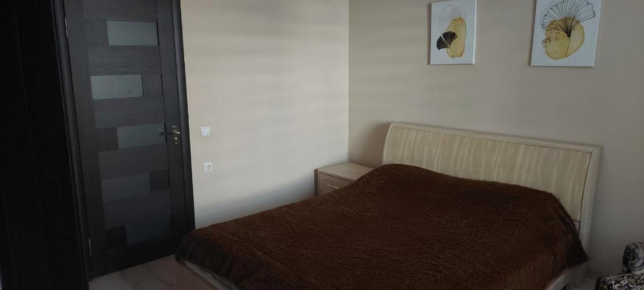 Apartamento Вулиця Нагiрна Kamianets-Podilskyi Exterior foto
