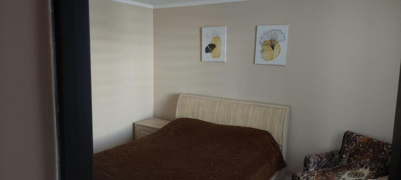 Apartamento Вулиця Нагiрна Kamianets-Podilskyi Exterior foto