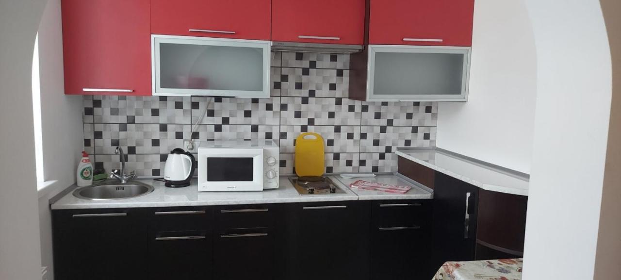 Apartamento Вулиця Нагiрна Kamianets-Podilskyi Exterior foto